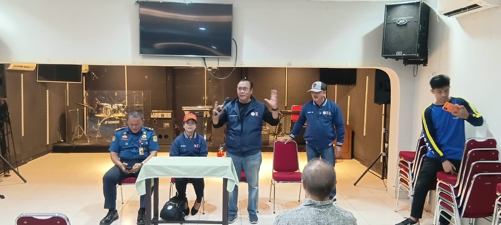 Pelmas BPD GBI DKI Jakarta Gelar Penyuluhan Damkar dan Bakos Kesehatan di GBI Ketapang Utara